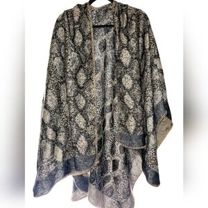 Urban Coco Knit Poncho Wrap Print Cape Shawl Open Front‎ Cardigan
